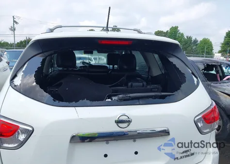 2014 Nissan Pathfinder S/Sv/Sl/Platinum z USA, uszkodzony, nr VIN 5N1AR2MM3EC724737